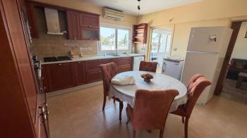 Lefkoşa Köşklüçiftlik'de Kiralık 3+2 daire