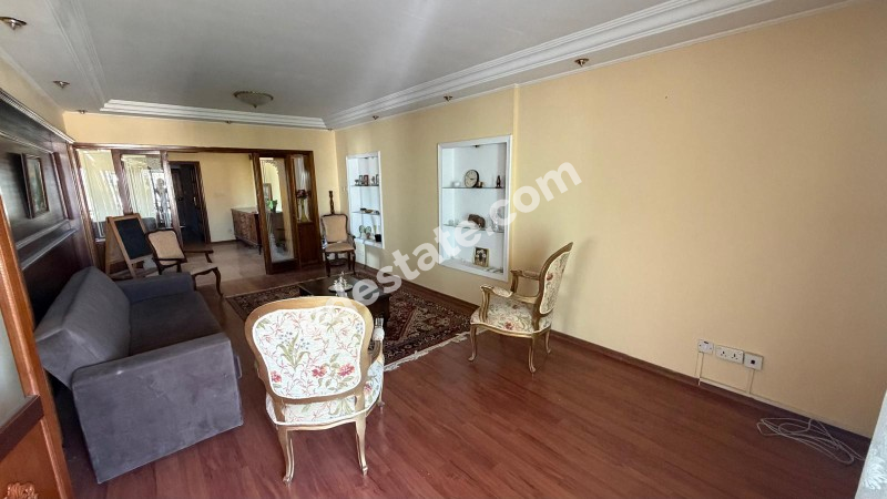 Lefkoşa Köşklüçiftlik'de Kiralık 3+2 daire