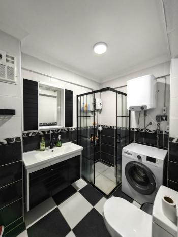 Didim Yeni Mahalle’de Altınkum’a Yakın Eşyalı 2+1 Ara Kat Satılık Daire