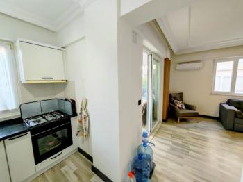 Didim Yeni Mahalle’de Altınkum’a Yakın Eşyalı 2+1 Ara Kat Satılık Daire