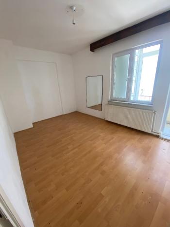 GÜVENAY - ÇORUM ÜÇTUTLAR MAHALLESİ ALBAYRAK CADDESİ ÜZERİ KİRALIK DAİRE