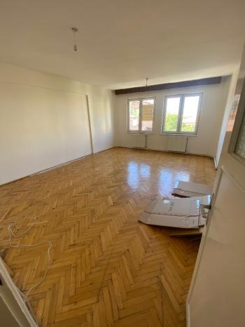 GÜVENAY - ÇORUM ÜÇTUTLAR MAHALLESİ ALBAYRAK CADDESİ ÜZERİ KİRALIK DAİRE