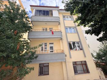 GÜVENAY - ÇORUM BUHARAEVLER MAH. DR. SADIK AHMET CADDESİ’NDE SATILIK 3+1 DAİRE