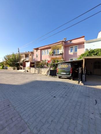 AFYON ÜÇOK EMLAKTAN OSMANGAZİ MAH 300M² LÜKS ARSA ÜSTÜNDE KOMPLE SATILIK BİNA