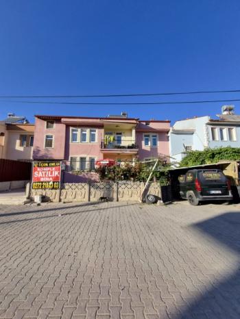 AFYON ÜÇOK EMLAKTAN OSMANGAZİ MAH 300M² LÜKS ARSA ÜSTÜNDE KOMPLE SATILIK BİNA