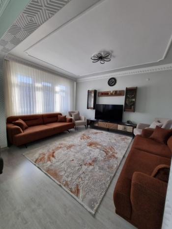AFYON ÜÇOK EMLAKTAN OSMANGAZİ MAH 300M² LÜKS ARSA ÜSTÜNDE KOMPLE SATILIK BİNA