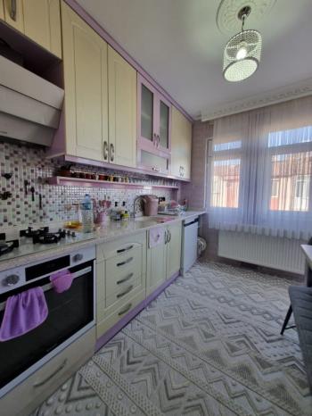AFYON ÜÇOK EMLAKTAN OSMANGAZİ MAH 300M² LÜKS ARSA ÜSTÜNDE KOMPLE SATILIK BİNA