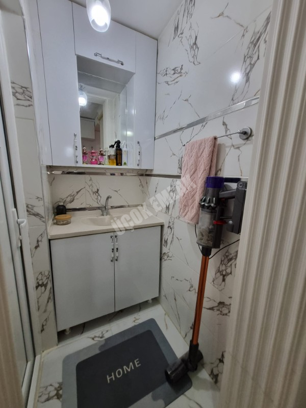 AFYON ÜÇOK EMLAKTAN OSMANGAZİ MAH 300M² LÜKS ARSA ÜSTÜNDE KOMPLE SATILIK BİNA