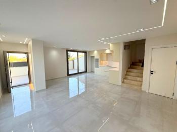 Didim Hisar Mahallesinde Satılık 3+1 Villa