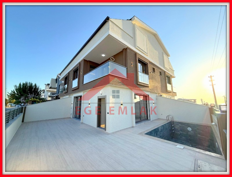Didim Hisar Mahallesinde Satılık 3+1 Villa