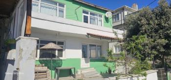 MARMARA’NIN İNCİSİNDE LİMAN ÖNÜ TİCARİ İMARLI PROJE VE BAHÇELİ EV