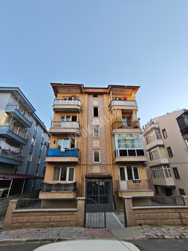 * AFYON ÜÇOK EMLAKTAN KOCATEPE MAH 90M² 2+1 SATILIK DAİRE *