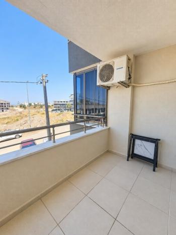 Didim Hisar Mahallesi Hünkar Rezidans’ta Havuzlu Eşyalı 2+1 Ara Kat Daire