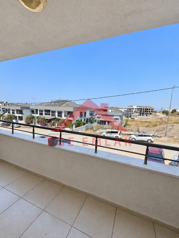Didim Hisar Mahallesi Hünkar Rezidans’ta Havuzlu Eşyalı 2+1 Ara Kat Daire