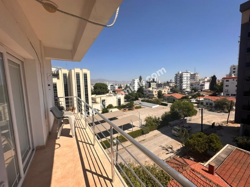 YENİŞEHİRDE  EŞYALI SATILIK DAİRE