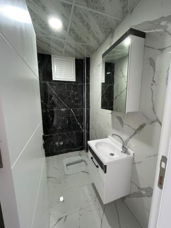 AFYON ÜÇOK EMLAKTAN MAREŞAL FEVZİ ÇAKMAK MAH 2+1 80M² SIFIR SATILIK DAİRE 