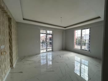 AFYON ÜÇOK EMLAKTAN MAREŞAL FEVZİ ÇAKMAK MAH 2+1 80M² SIFIR SATILIK DAİRE 