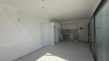 Lefkoşa Gönyeli'de SATILIK TÜRK KOÇANLI YENİ BİTMİŞ  2+1 PENTHOUSE