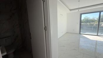 Lefkoşa Gönyeli'de SATILIK TÜRK KOÇANLI 3+1 ZEMİN KAT DAİRE