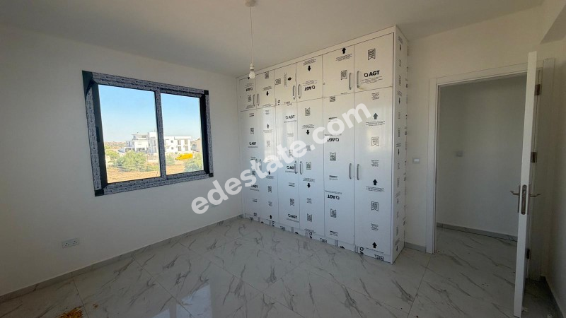 Lefkoşa Gönyeli'de SATILIK TÜRK KOÇANLI 3+1 ZEMİN KAT DAİRE