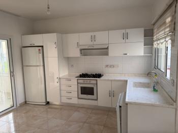 Lefkoşa Gönyeli'de SATILIK TÜRK KOÇANLI 2+1 DAİRE