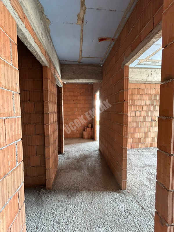 AFYON ÜÇOK EMLAKTAN MARESAL F ÇAKMAK MAH SATILIK SIFIR LÜX 3+1 DAİRELER