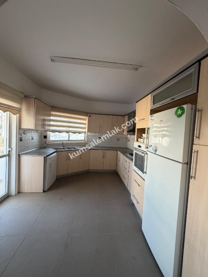 GELİBOLU'DA KİRALIK 3+1 EŞYALI DAİRE 