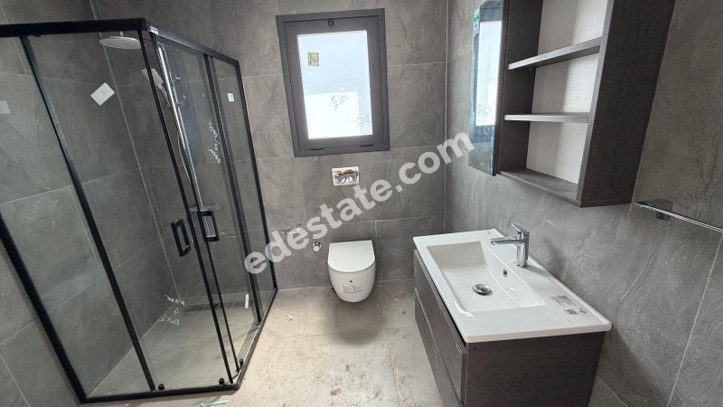 Girne Boğaz Bölgesinde SATILIK 3+1  Tam müstakil villa  (KDV YOKTUR)