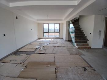 GÜVENAY - ÇORUM BİNEVLER PANORAMİK MANZARALI SATILIK 5+1 VİLLA