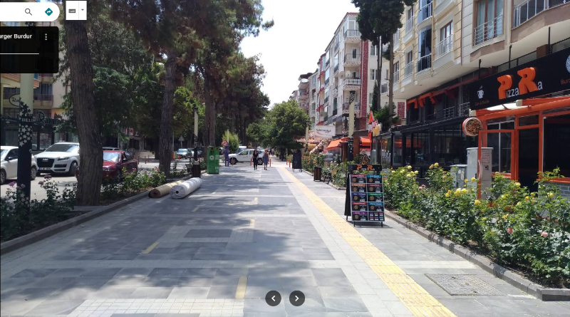 BURDUR'DA BİR DAİRE FİYATINA 2 AYRI BİNA, 4 BAĞIMSIZ DAİRE! ÜÇDİBEK'TE KÖŞE BAŞI, İSKANLI VE   4 KAT BİTİŞİK NİZAM İMARLI KOMPLE MÜLK | PERTA EMLAK'TAN