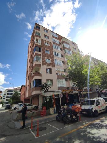 GÜVENAY - ÇORUM FATİH CADDESİ CADDE ÜZERİ SATILIK FIRSAT 3+1 DAİRE