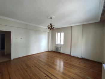 GÜVENAY - ÇORUM FATİH CADDESİ CADDE ÜZERİ SATILIK FIRSAT 3+1 DAİRE