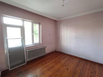 GÜVENAY - ÇORUM FATİH CADDESİ CADDE ÜZERİ SATILIK FIRSAT 3+1 DAİRE