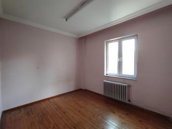 GÜVENAY - ÇORUM FATİH CADDESİ CADDE ÜZERİ SATILIK FIRSAT 3+1 DAİRE