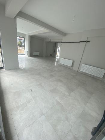 GÜVENAY - ÇORUM UZAY TUZCU RESİDANCE ARKASI CADDE ÜZERİ 165 M² KİRALIK DÜKKAN