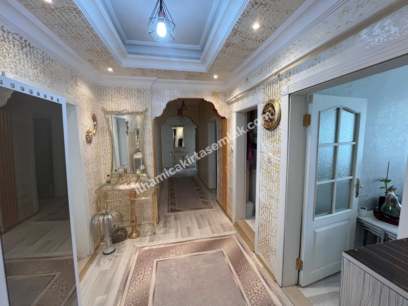 ALİPAŞA MAHALLESİNDE SATILIK SİTE İÇİ 3+1 DAİRE
