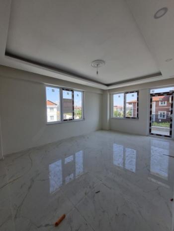 AFYON ÜÇOK EMLAKTAN KARŞIYAKA MAH. SIFIR 2+1 / 90 m²/ GÜNEY CEPHE SATILIK DAİRE