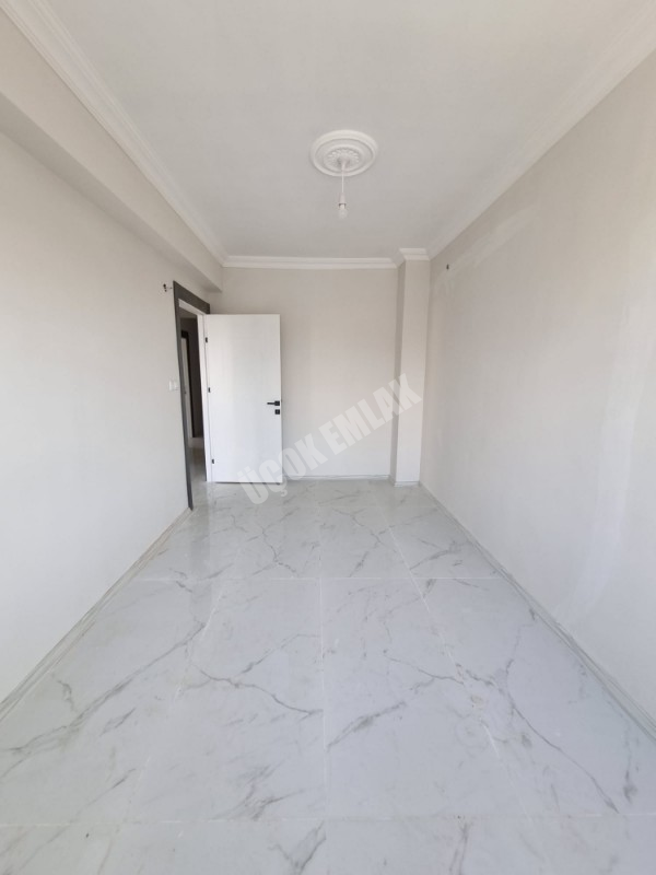 AFYON ÜÇOK EMLAKTAN KARŞIYAKA MAH. SIFIR 2+1 / 90 m²/ GÜNEY CEPHE SATILIK DAİRE