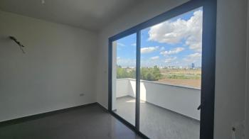 Lefkoşa Gönyeli'de SATILIK 3+1 PENTHOUSE