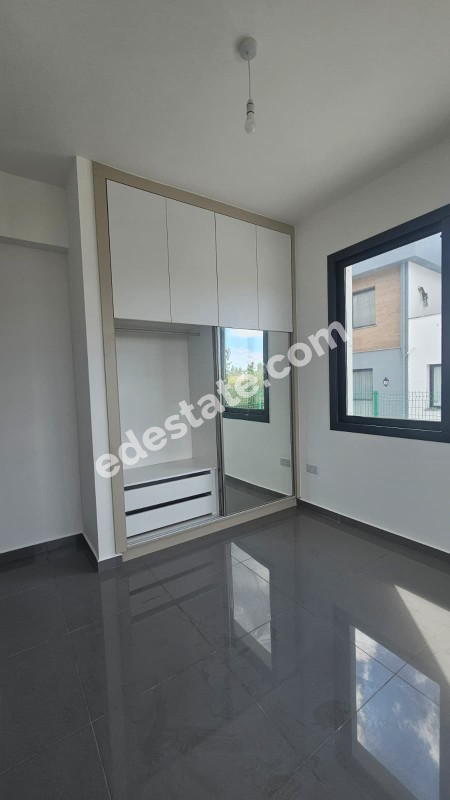Gönyeli Alayköy'de SATILIK 3+1 Zemin kat daire