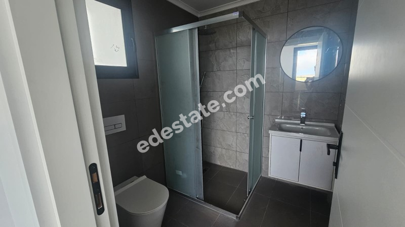 Gönyeli Alayköy'de SATILIK 3+1 Zemin kat daire