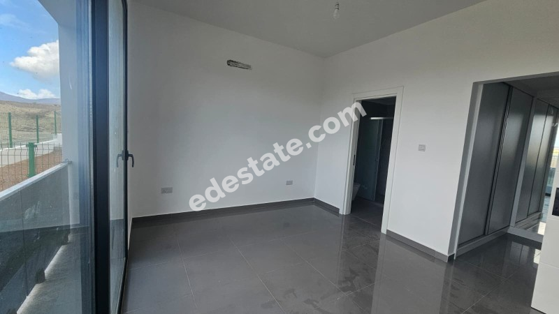 Gönyeli Alayköy'de SATILIK 3+1 Zemin kat daire