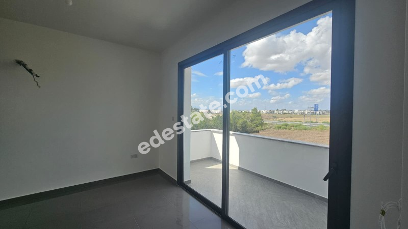 Lefkoşa Gönyeli'de SATILIK 3+1 PENTHOUSE