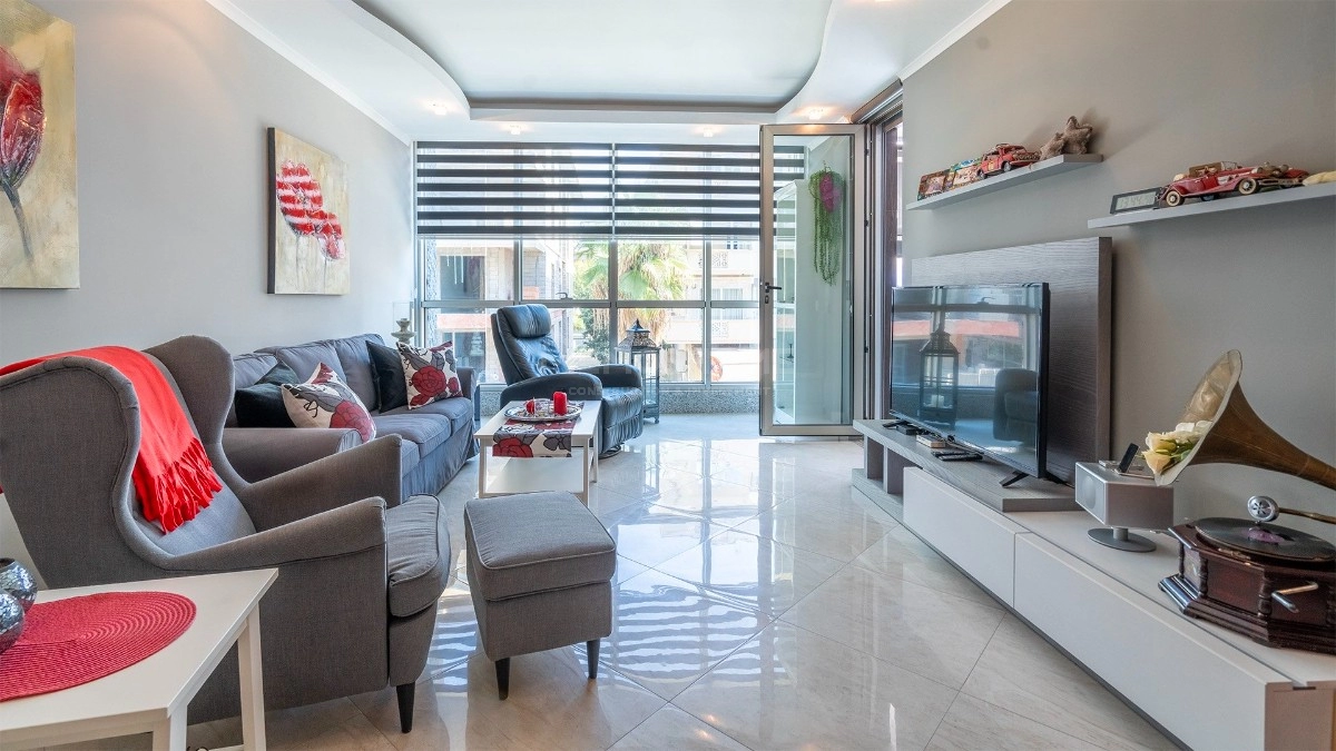 Umeblowany apartament w Renda Park