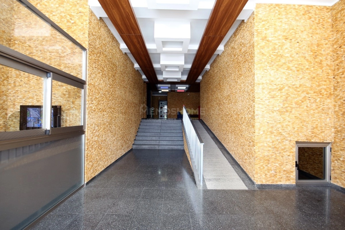 Umeblowany apartament w Renda Park