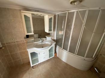 ARTI'DAN ÖZLÜCE'DE 4+1 160M² NET 4 BALKONLU SATILIK DAİRE