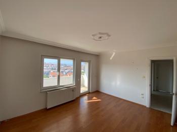 ARTI'DAN ÖZLÜCE'DE 4+1 160M² NET 4 BALKONLU SATILIK DAİRE