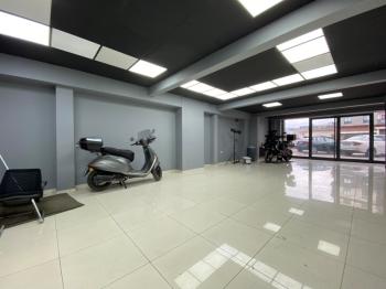 ARTI'DAN TABELA DEĞERİ YÜKSEK ANA YOLA CEPHE 500M² KİRALIK DÜKKAN