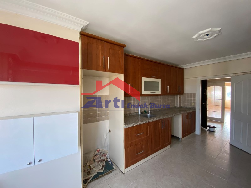 ARTI'DAN ÖZLÜCE'DE 4+1 160M² NET 4 BALKONLU SATILIK DAİRE