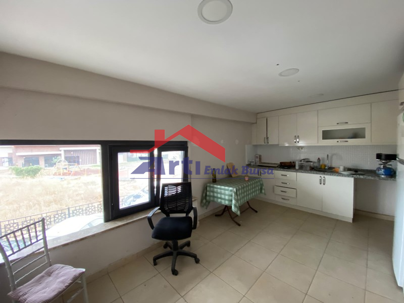 ARTI'DAN TABELA DEĞERİ YÜKSEK ANA YOLA CEPHE 500M² KİRALIK DÜKKAN